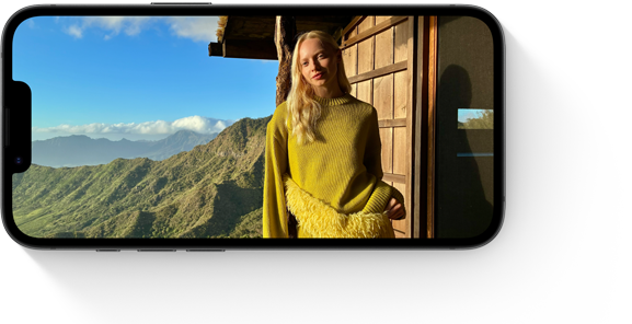 iPhone 17e, front exterior, Super Retina XDR display