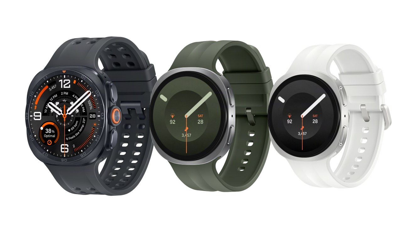 Samsung Galaxy Watch Ultra2, Galaxy Watch9 (44mm) and Galaxy Watch9 (40mm).